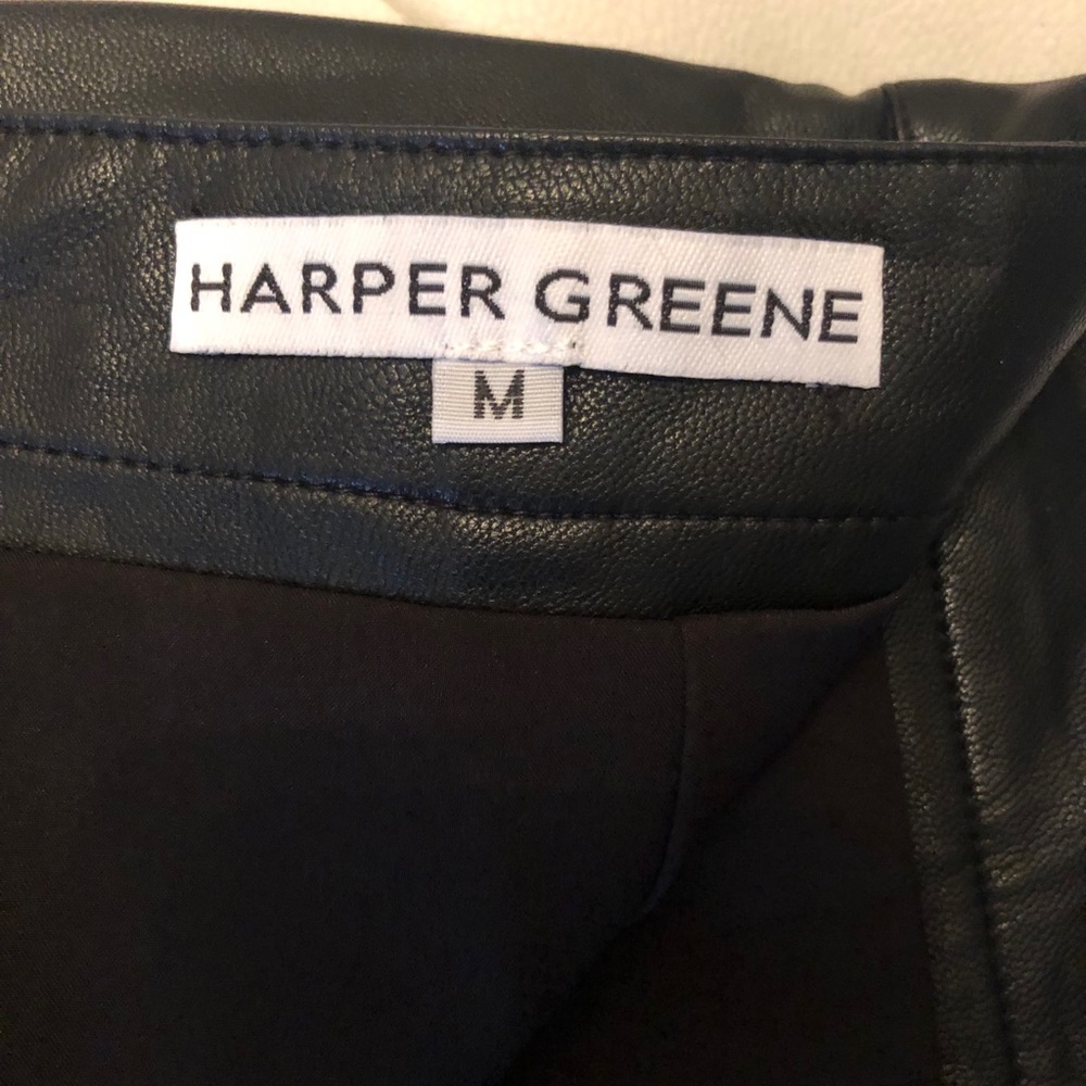 Black pleather skirt - Picture 3 of 4